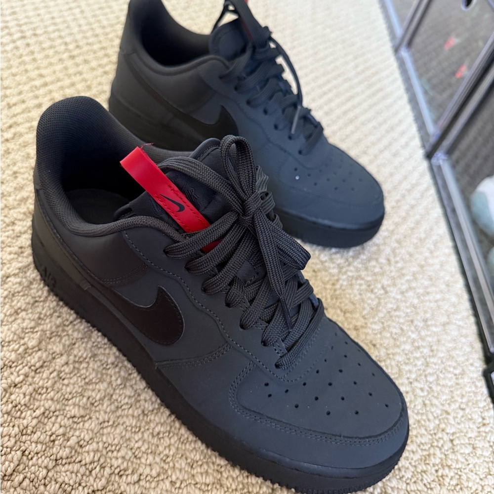 Size 7y Air Force Nike